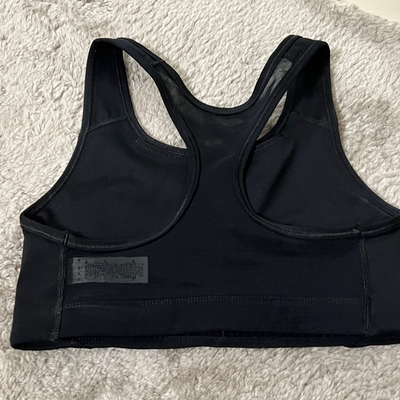 Nike Women's Black Sports Bra - Picture 2 of 3
